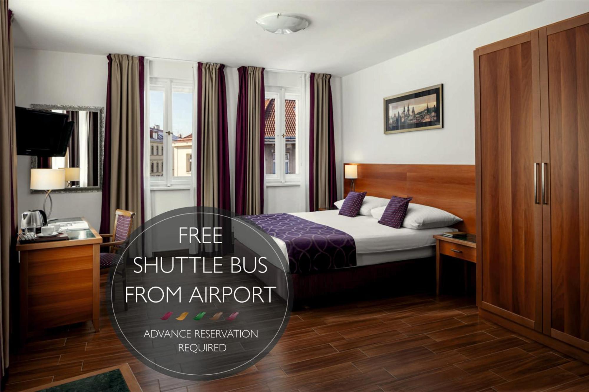 กาลิเลโอ โฮเต็ล Hotel ปราก ภายนอก รูปภาพ